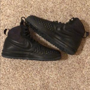 Nike Air Force DuckBoot 1 Black NEW